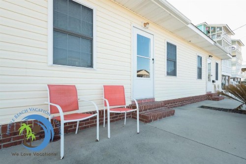 Cherry Grove Beach Bungalow #3 - image 12