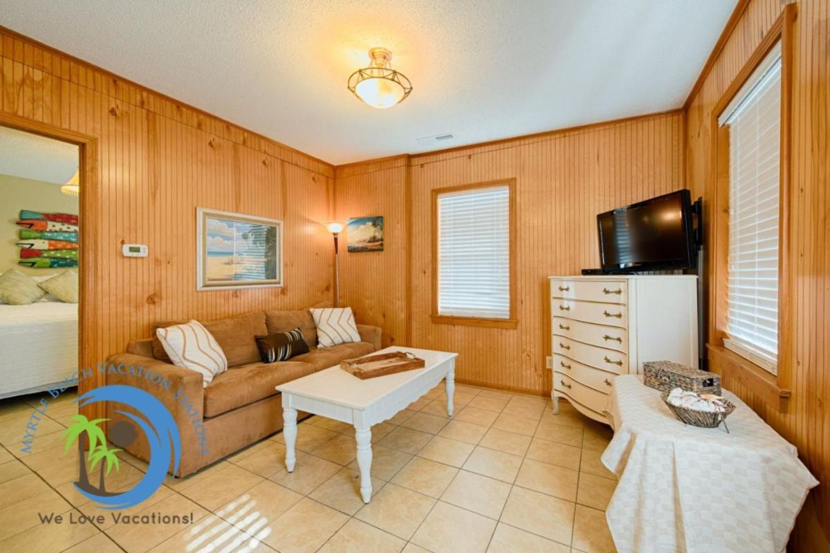 Cherry Grove Beach Bungalow #3 - image 2