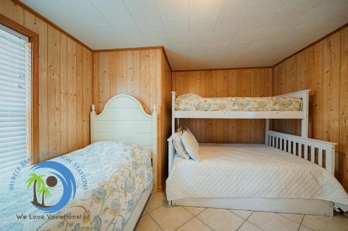 Cherry Grove Beach Bungalow #1 - image 24