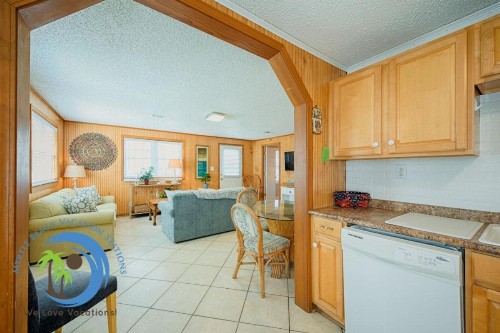 Cherry Grove Beach Bungalow #1 - image 30