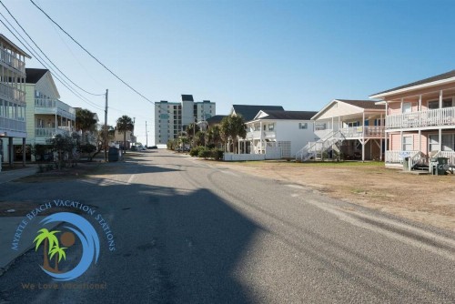Cherry Grove Beach Bungalow #1 - image 8