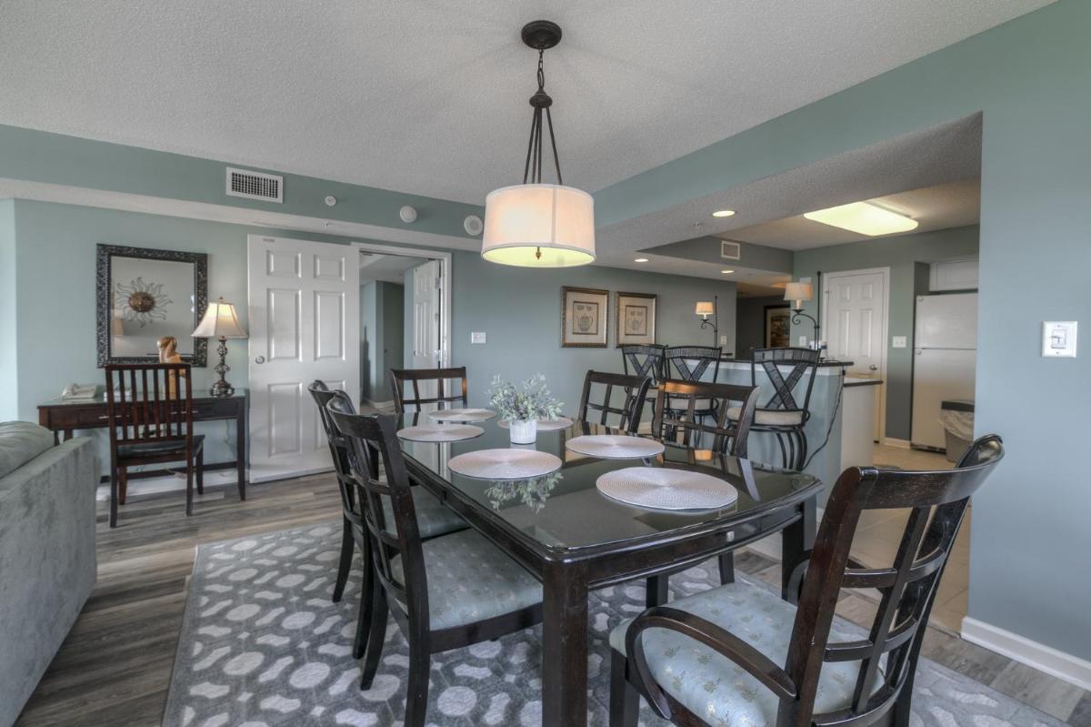 Yacht Club Villas #1-801 - image 6