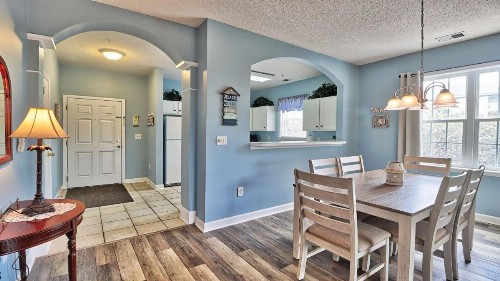 711 Ironwood Home - image 5
