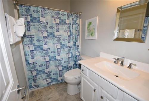 5305 The Retreat Cabin - image 15
