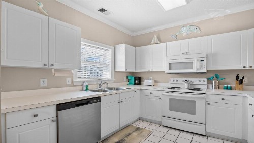 422 Cypress Bend Condo - image 4