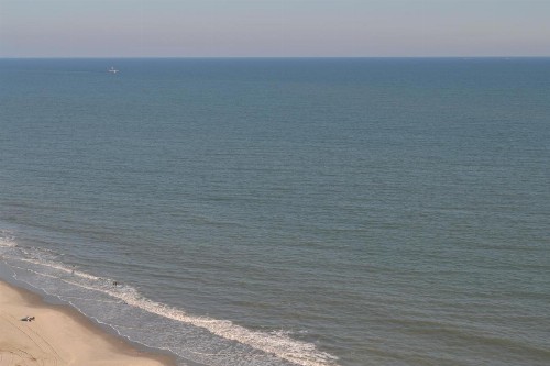 Bay Watch 1806 - image 7