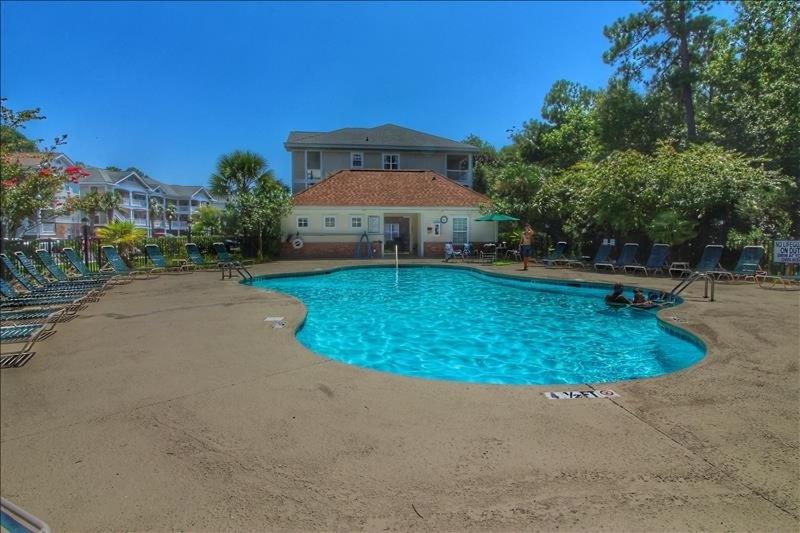 421 Arbor Trace condo