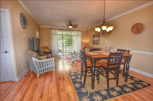 522 Wedgewood condo - image 9