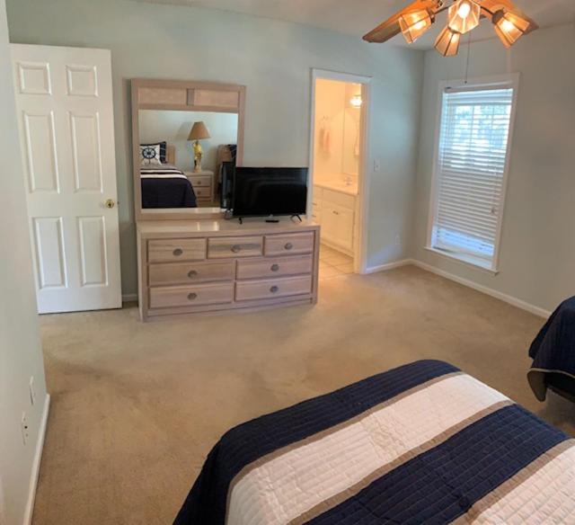 Cherry Grove Escape - image 5
