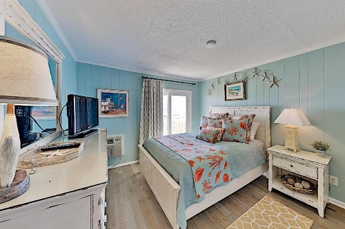 End-Unit Ocean Pier Condo with Ocean Views & Pool condo - image 7