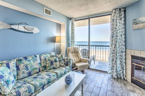 Remodeled Oceanfront Condo with 16 Balcony! - image 4