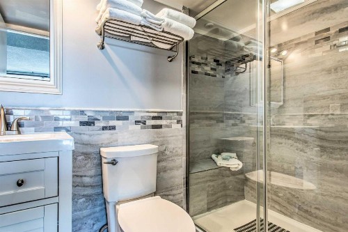 Remodeled Oceanfront Condo with 16 Balcony! - image 5