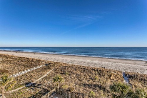 Remodeled Oceanfront Condo with 16 Balcony! - image 8