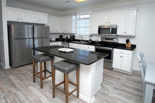 Admirals Quarters A - image 8