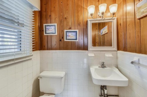 North Shore - image 8