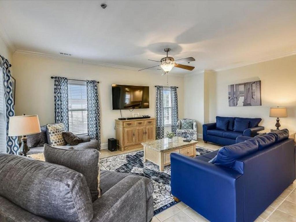 Ocean View Luxury Rental - Sleeps 16 - image 6
