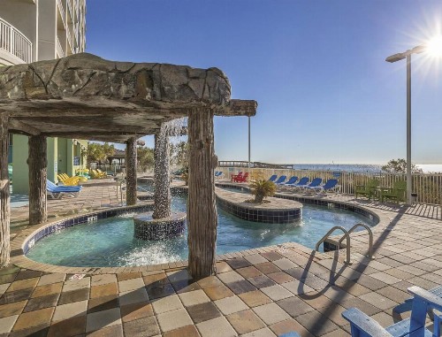 Beauty and Comfort at Cherry Grove Beach Condo - Studio #1 - image 8