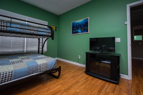 Pelican Manor C 4BR 4BA 2nd Row Condo - image 12