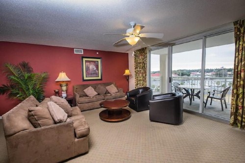 Barefoot Yacht Club Tower 1 504 4BR Condo - image 8