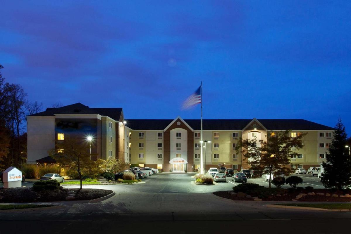 Sonesta Simply Suites Cleveland North Olmsted Airport - main image