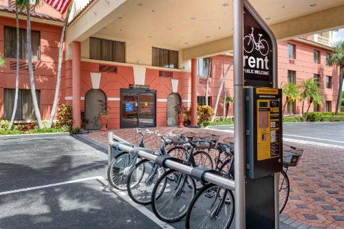 Best Western Plus Palm Beach Gardens Hotel & Suites and Conference Ct - image 24
