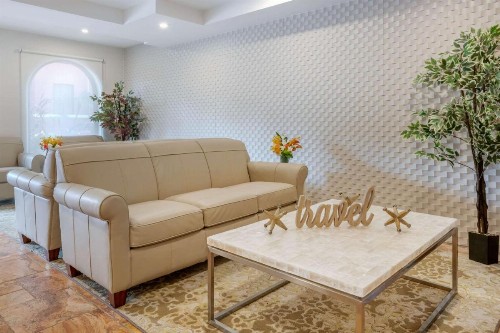 Best Western Plus Palm Beach Gardens Hotel & Suites and Conference Ct - image 30