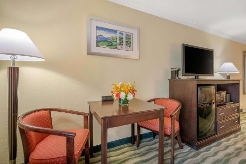 Best Western Plus Palm Beach Gardens Hotel & Suites and Conference Ct - image 34
