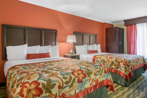 Best Western Plus Palm Beach Gardens Hotel & Suites and Conference Ct - image 7