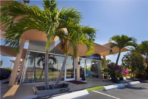 Warm Mineral Springs Motel - image 9