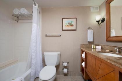 DoubleTree Beach Resort by Hilton Tampa Bay – North Redington Beach - image 2