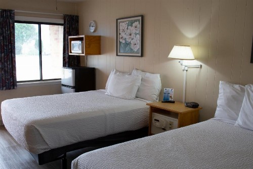 Florentine Family Motel - image 20