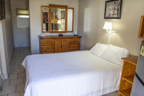 Florentine Family Motel - image 21