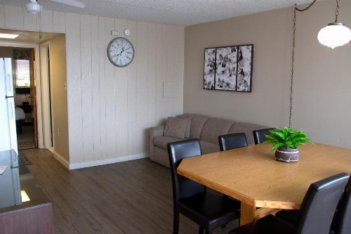 Florentine Family Motel - image 46