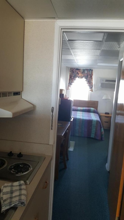 Florentine Family Motel - image 8