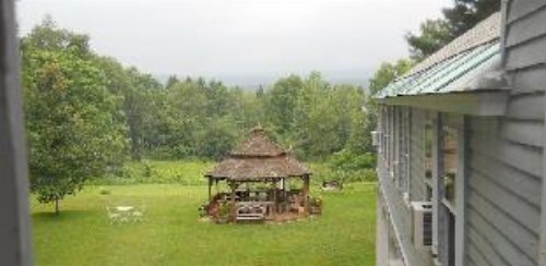 Centennial House Bed and Breakfast - image 12