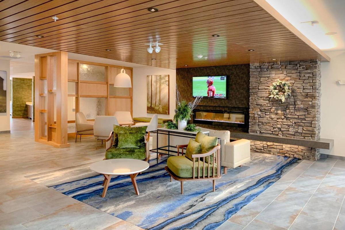 Fairfield Inn & Suites by Marriott Northfield - main image