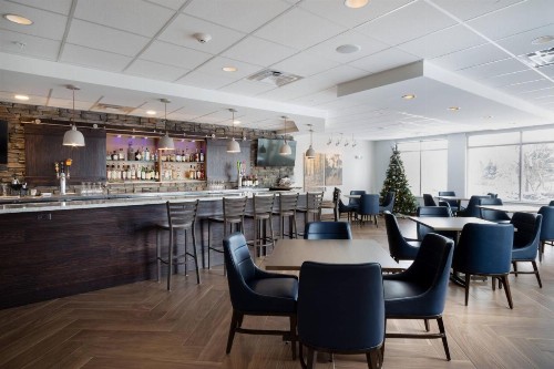 Fairfield Inn & Suites by Marriott Northfield - image 5