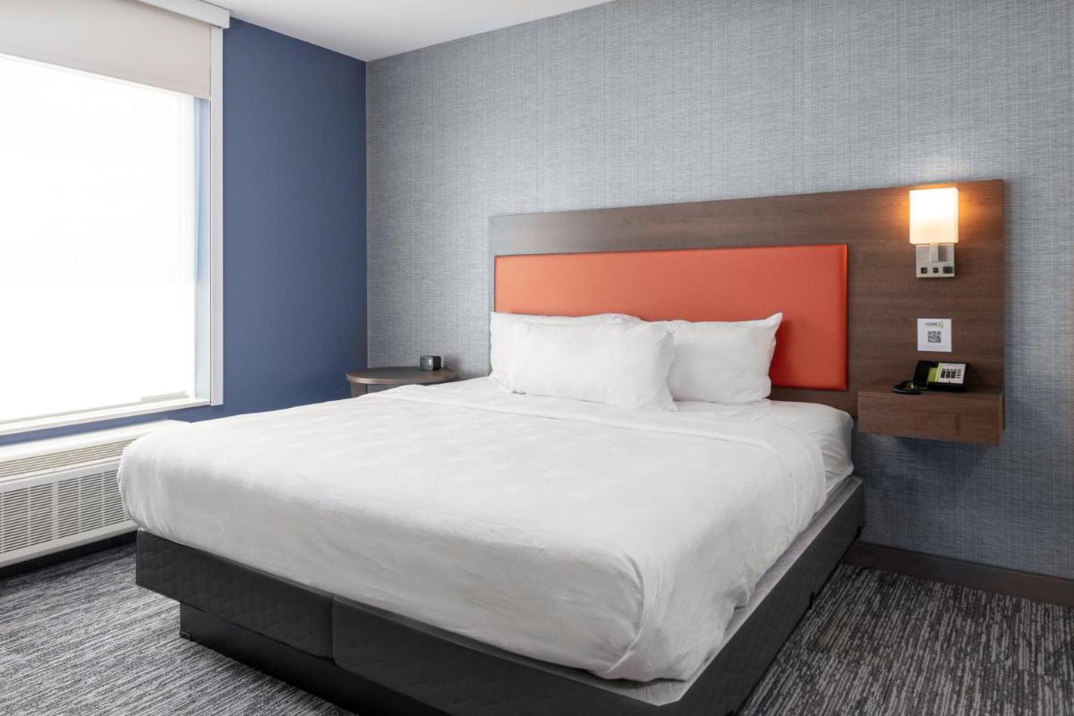 Home2 Suites by Hilton Northville Detroit - image 3