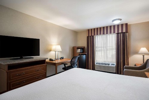 Best Western Norwalk Inn - image 18