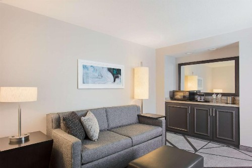 DoubleTree by Hilton Los Angeles Norwalk - image 24