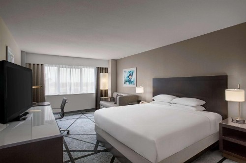 DoubleTree by Hilton Los Angeles Norwalk - image 27