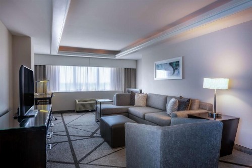 DoubleTree by Hilton Los Angeles Norwalk - image 3