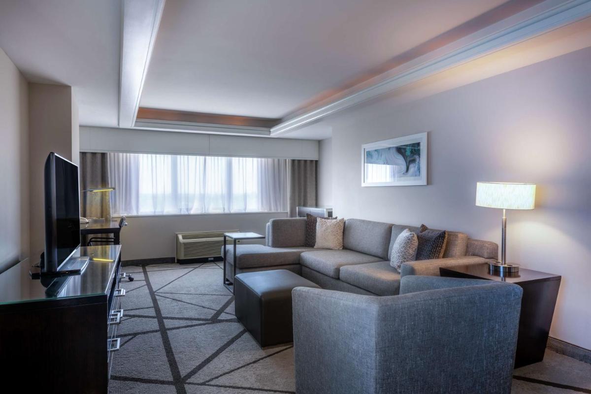 DoubleTree by Hilton Los Angeles Norwalk - image 3
