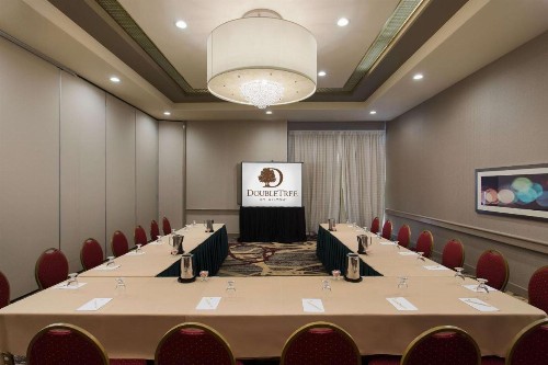 DoubleTree by Hilton Los Angeles Norwalk - image 39
