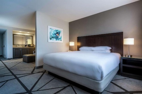 DoubleTree by Hilton Los Angeles Norwalk - image 49