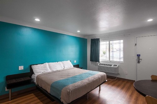 Motel 6-Norwalk CA - image 14