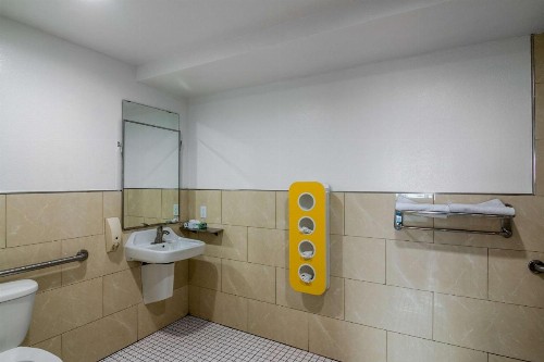 Motel 6-Norwalk CA - image 30