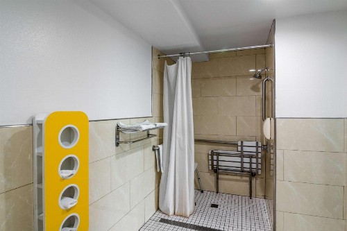 Motel 6-Norwalk CA - image 31