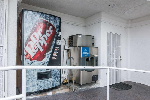 Motel 6-Norwalk CA - image 34