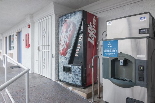 Motel 6-Norwalk CA - image 40
